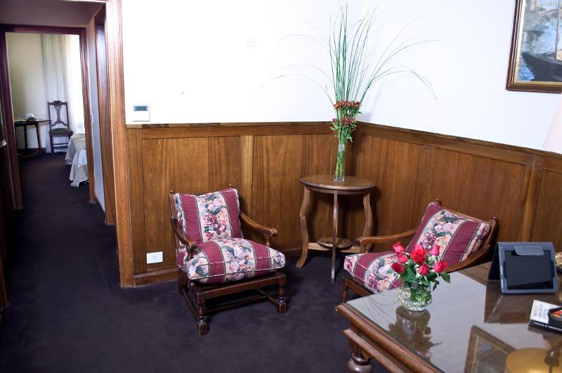 Hotel Posta Carretas Buenos Aires Luaran gambar