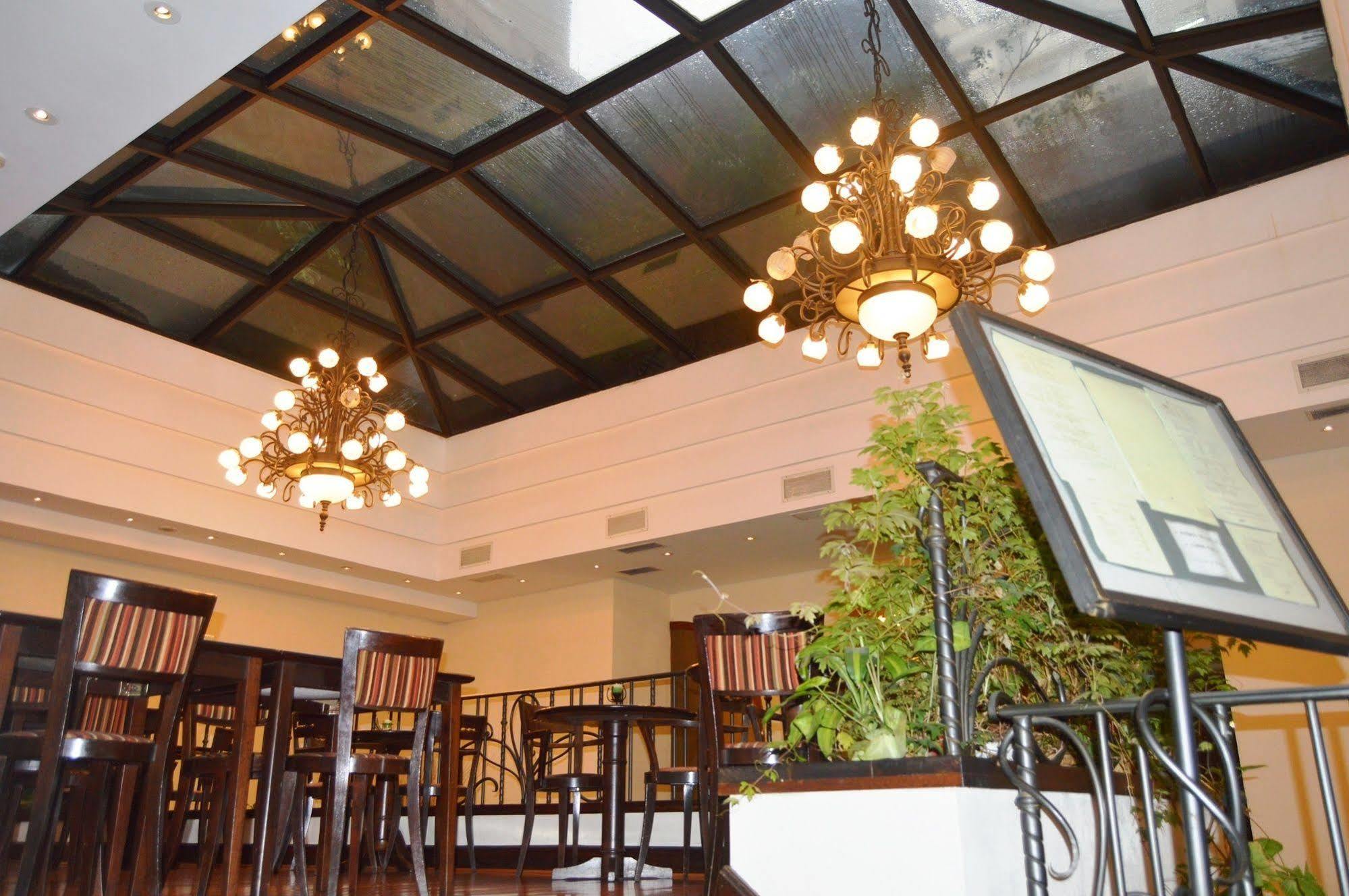 Hotel Posta Carretas Buenos Aires Luaran gambar